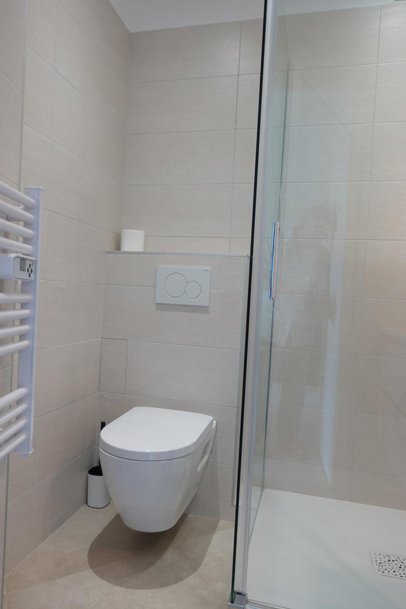456 Chemin De La Pinede Apartman Menton Kültér fotó