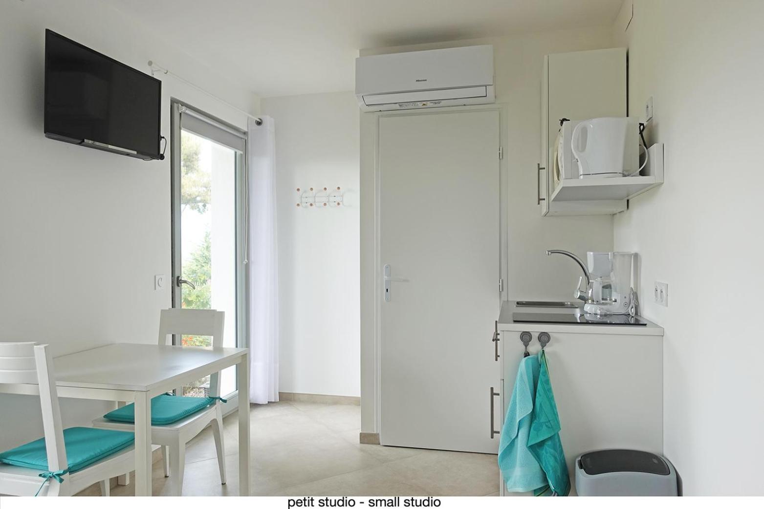 456 Chemin De La Pinede Apartman Menton Kültér fotó