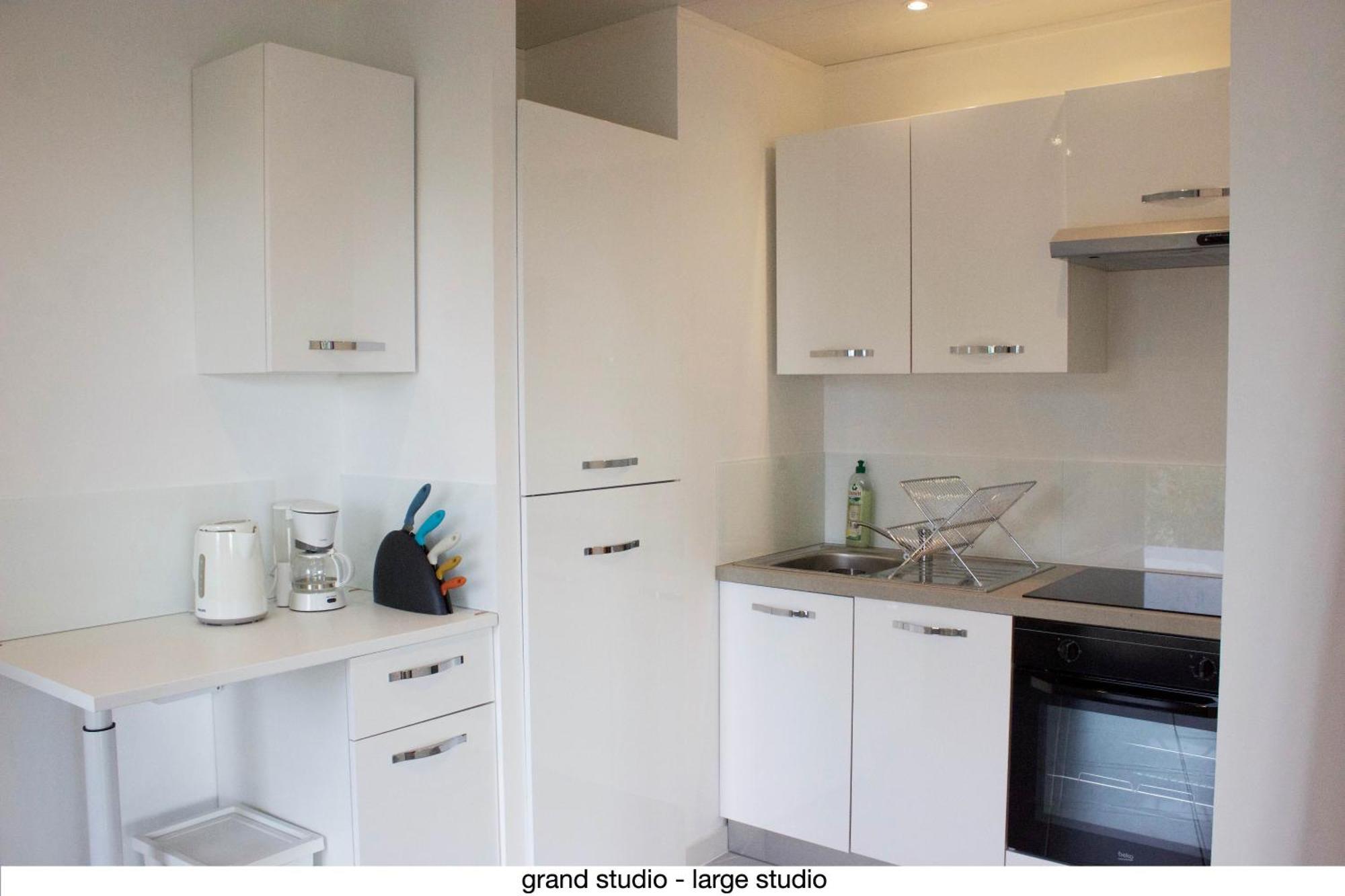 456 Chemin De La Pinede Apartman Menton Kültér fotó